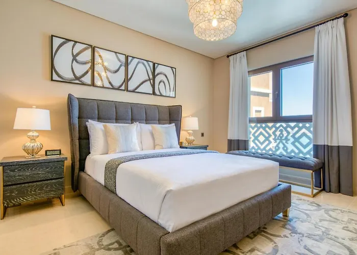 Balqis Residences, Palm Jumeirah - Mint Stay